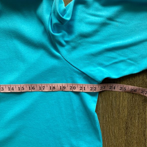 Quacker Factory Aqua XL Pullover Sequence Top - Picture 8 of 10